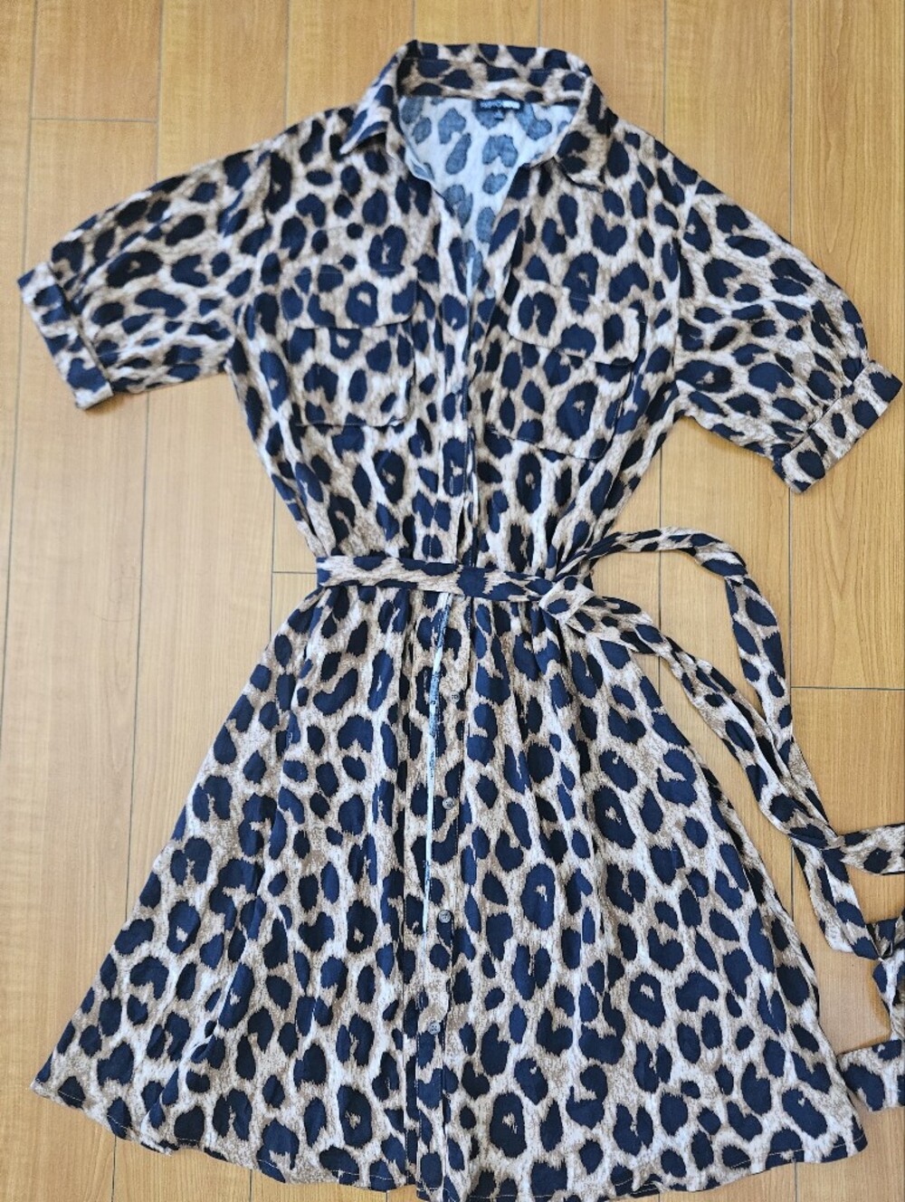 NEVER WORN Leopard Animal Cheetah FASHION NOVA Shirtdress Button Down Sz Size L
